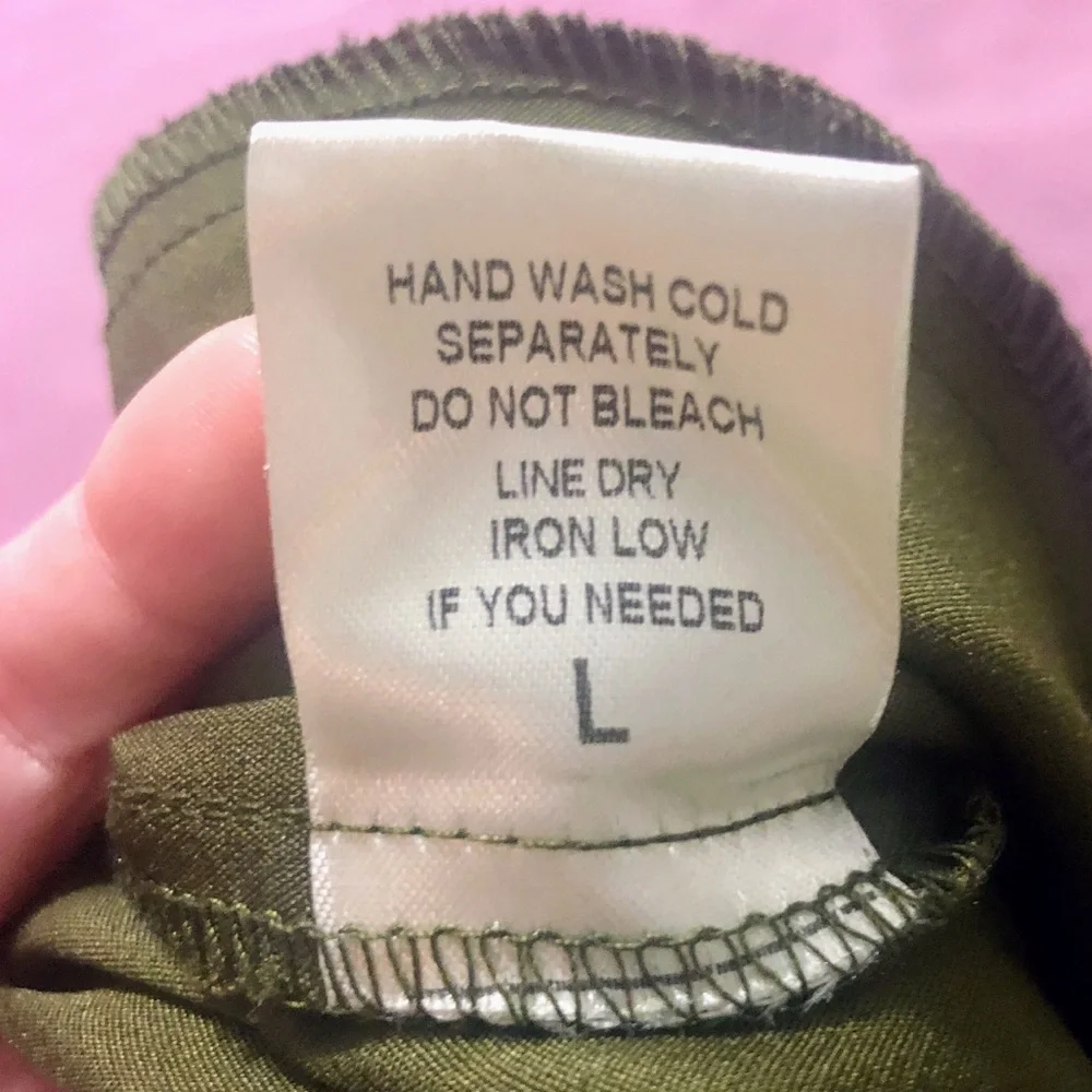 Adorable Dressy Pants 💚 - Picture 7 of 10